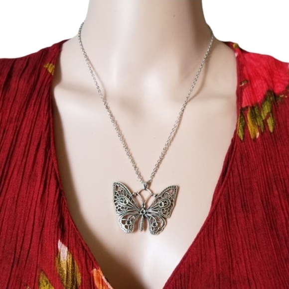 Handcrafted Butterfly Pendant Necklace - Picture 2 of 4